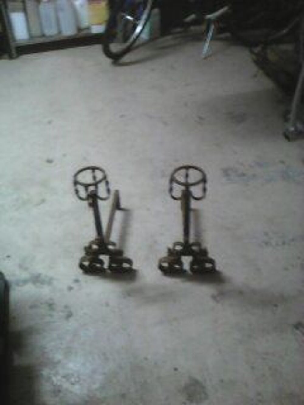 2 chenets Bricolage