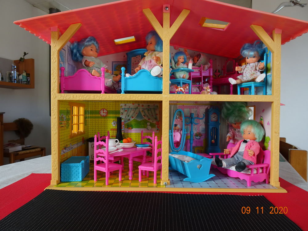 Maison de poup&eacute;es Jeux / jouets