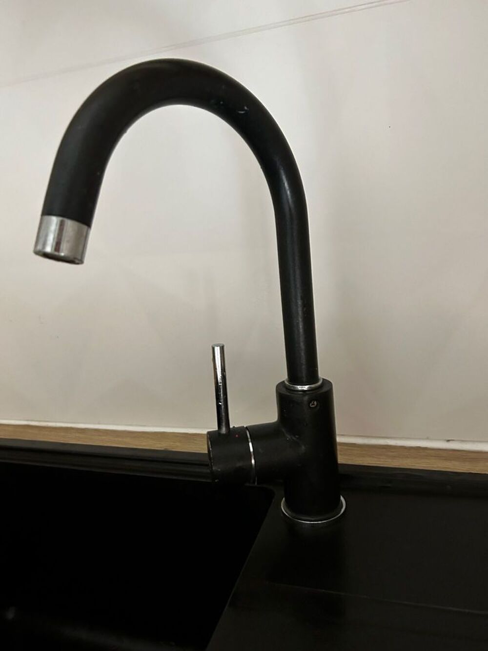 EVIER FRANKE NOIR + ROBINET Meubles