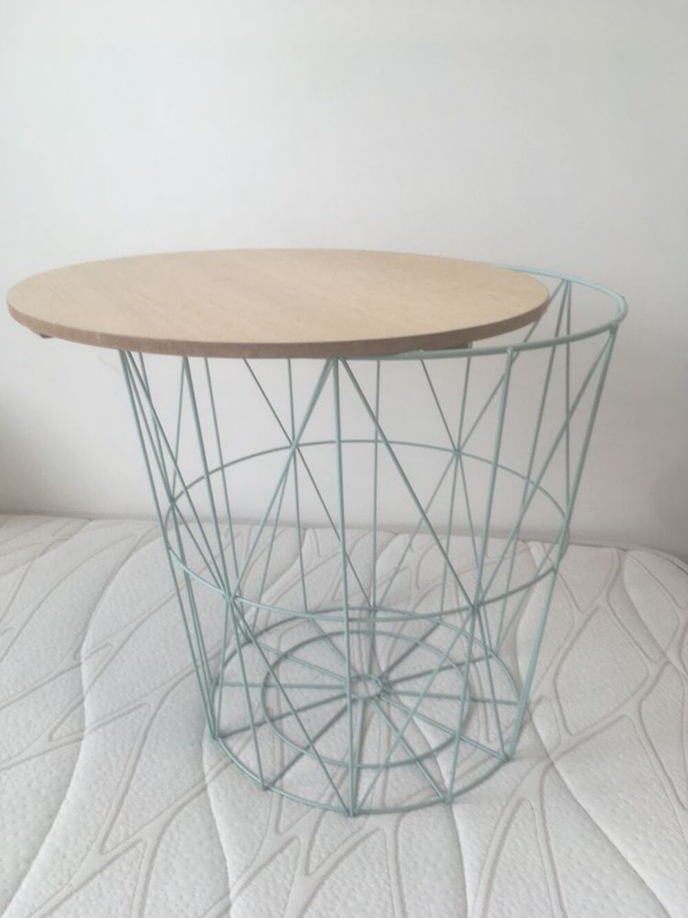Table de nuit style scandinave Meubles