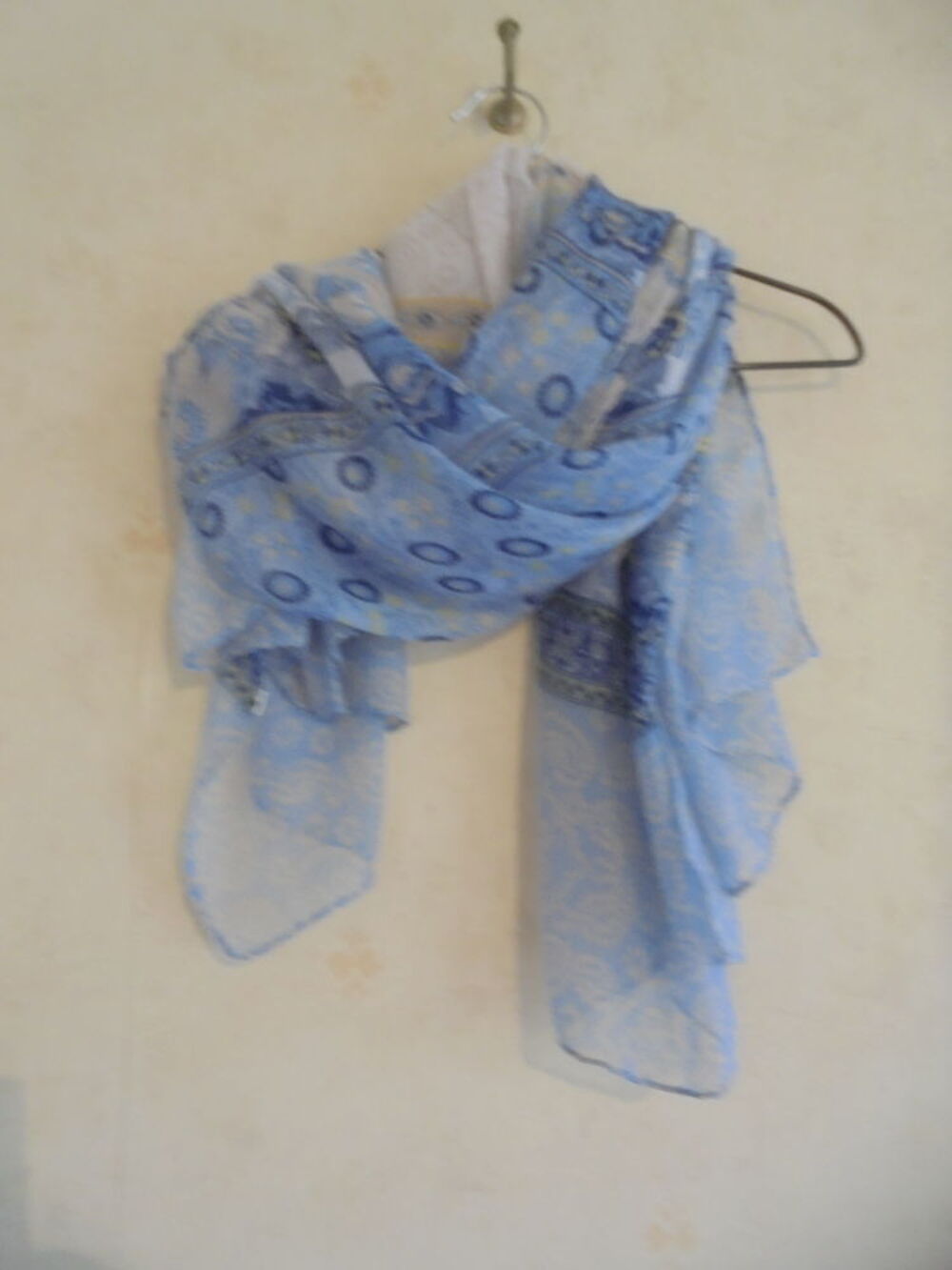 Etole bleue (51) Vêtements