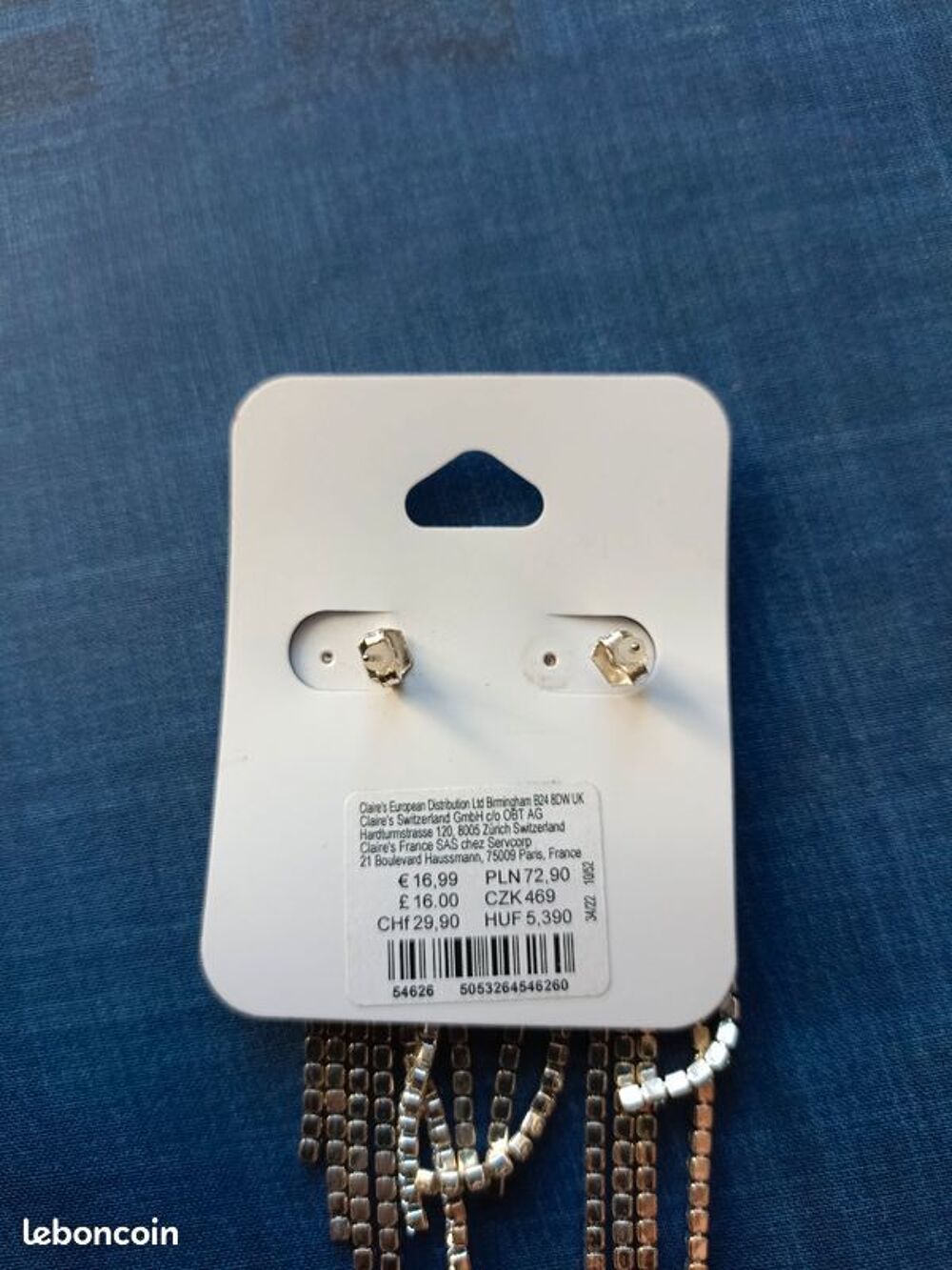 Boucles d'oreilles strass neuves Bijoux et montres
