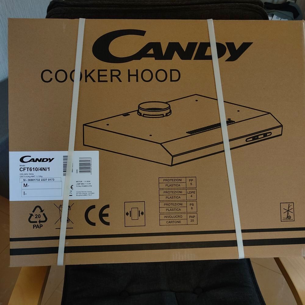 Hotte aspirante Candy noir neuve garantie Cuisine