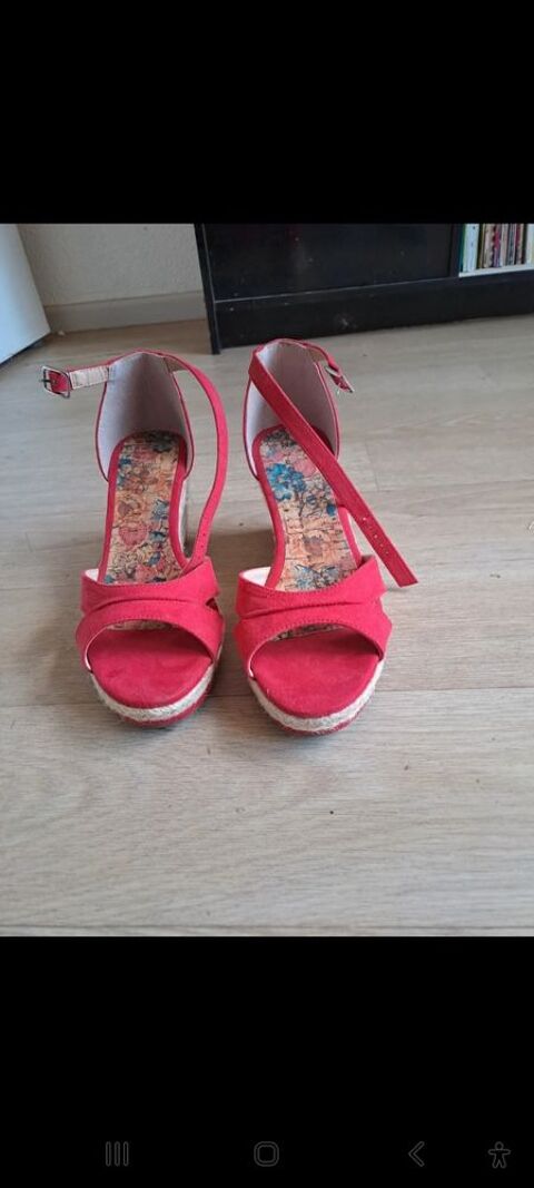 chaussures compense rouge 39 35 Fougerolles (36)
