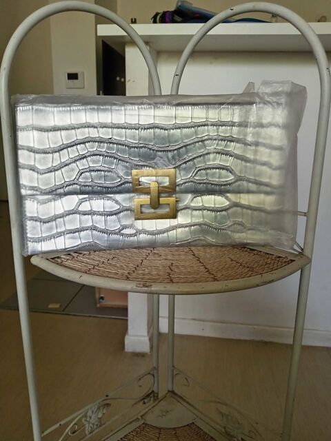 , sac de soir�e pour femme neuf jamais utilis� 5 Saint-Germain-l�s-Arpajon (91)