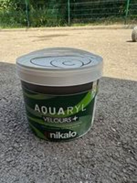   PEINTURE ACRYLIQUE EN PHASE AQUEUSE POUR LA DECORATION EN INTERIEUR unikalo 