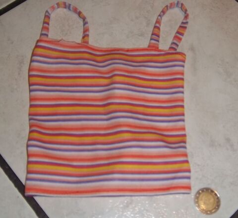 Top pour grande poup�e 1 Colombier-Fontaine (25)