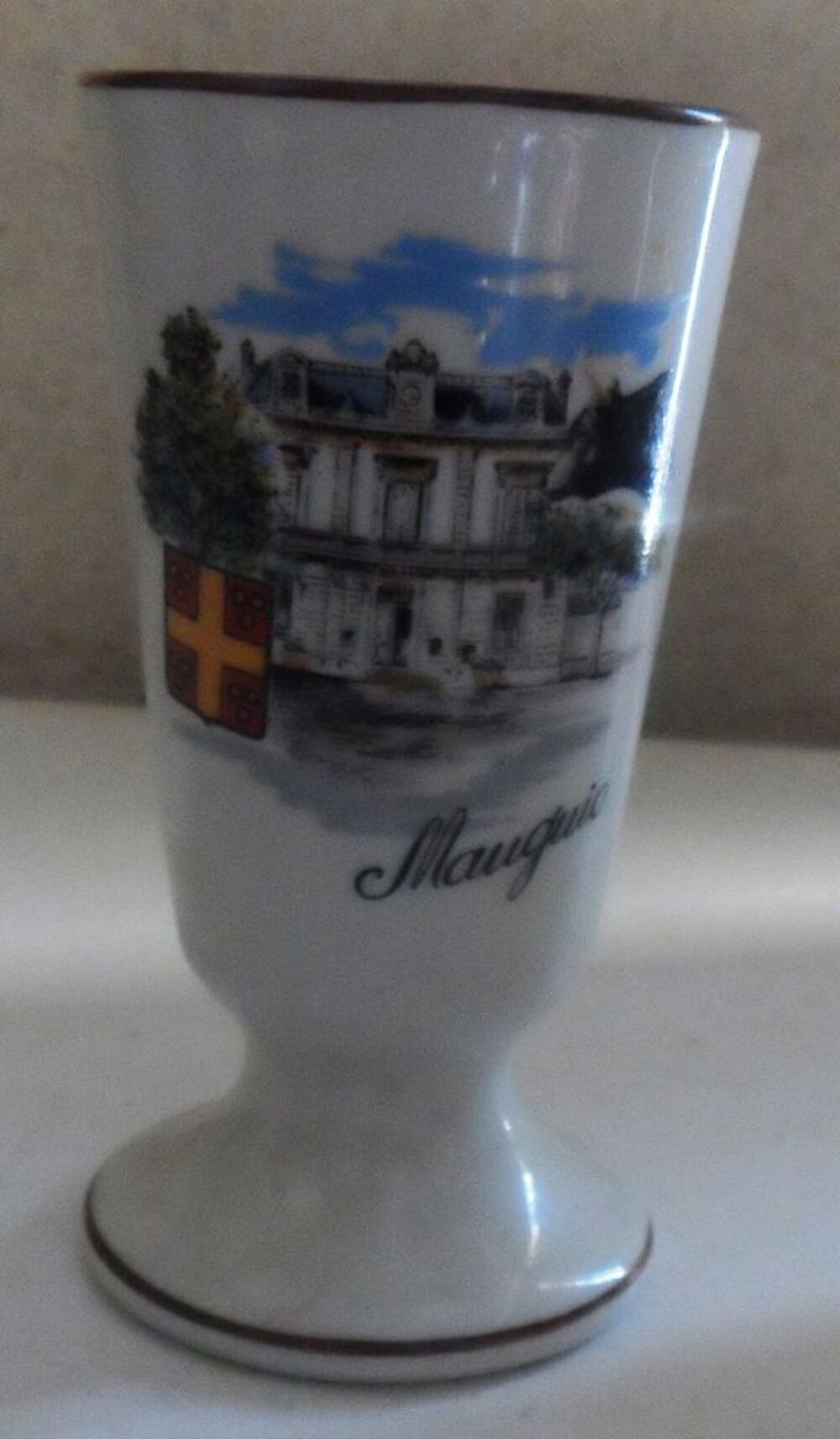 Tasse ville de Mauguio L'atelier Millas c&eacute;ramique H 13,5 cm
Cuisine