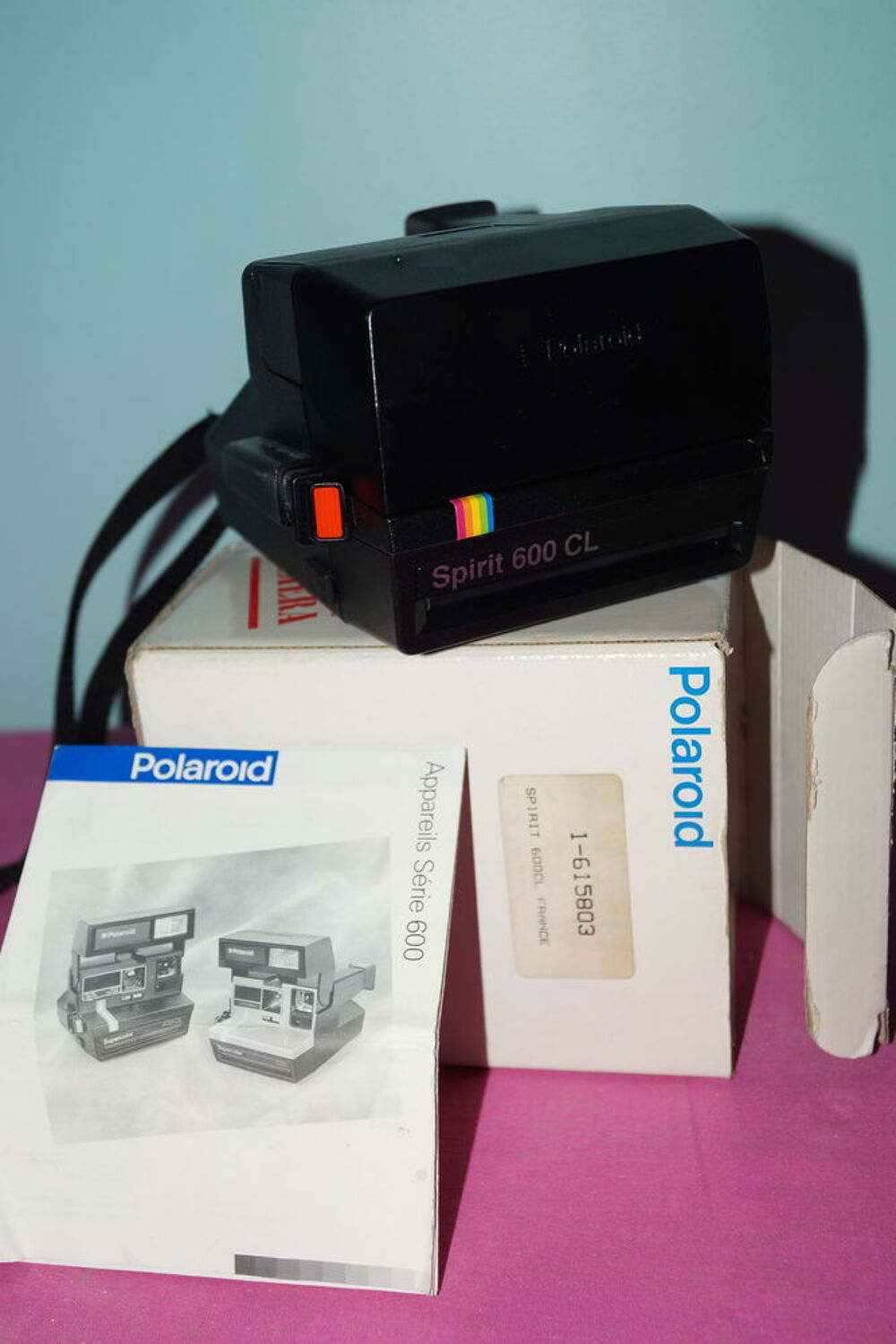 APPAREIL PHOTO INSTANTANNE- POLAROID- 600 CL Photos/Video/TV