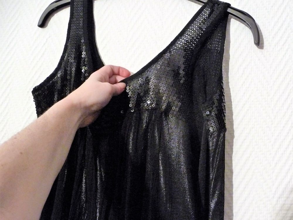 Robe en Soie Noir avec Doublure Argent&eacute;e- Le Banc Vêtements