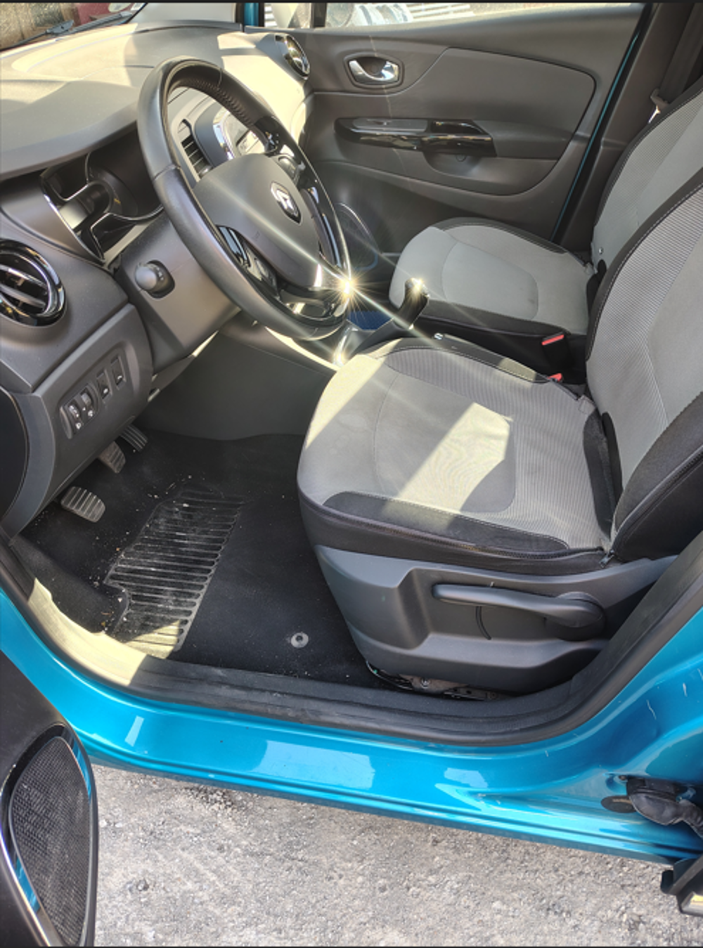 Captur dCi 90 Energy Business 2015 occasion 38380 Saint-Laurent-du-Pont