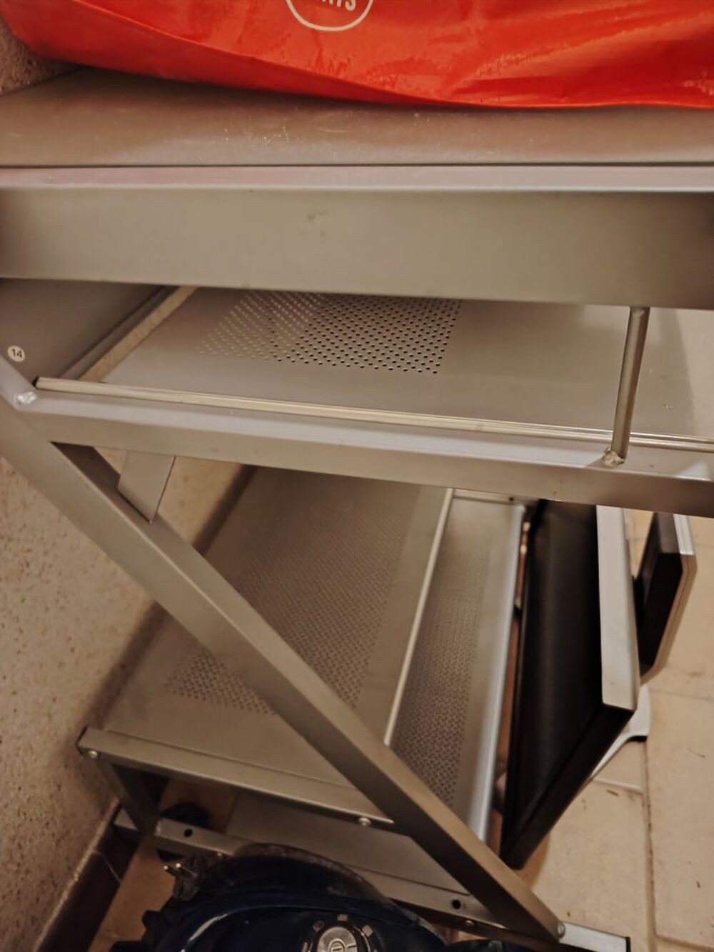 Petit bureau Meubles