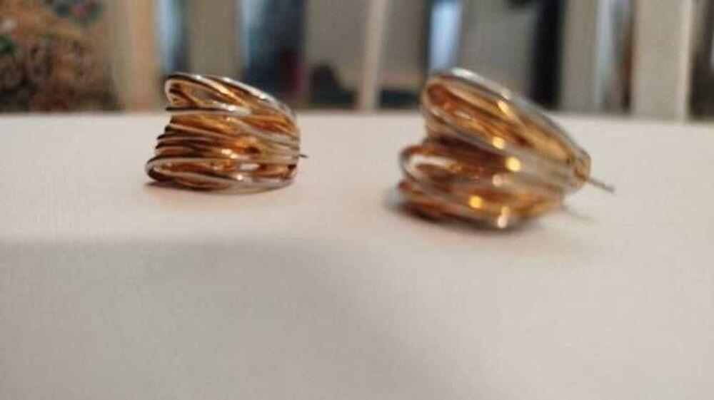 Boucles d'oreilles C&eacute;line plaqu&eacute; or Bijoux et montres
