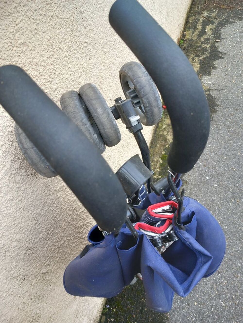 Poussette canne Pu�riculture