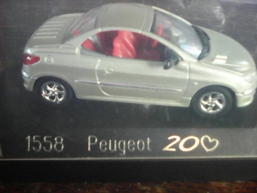 Voiture Peugeot 206 Coup&eacute; Solido Mod&egrave;le r&eacute;duit 