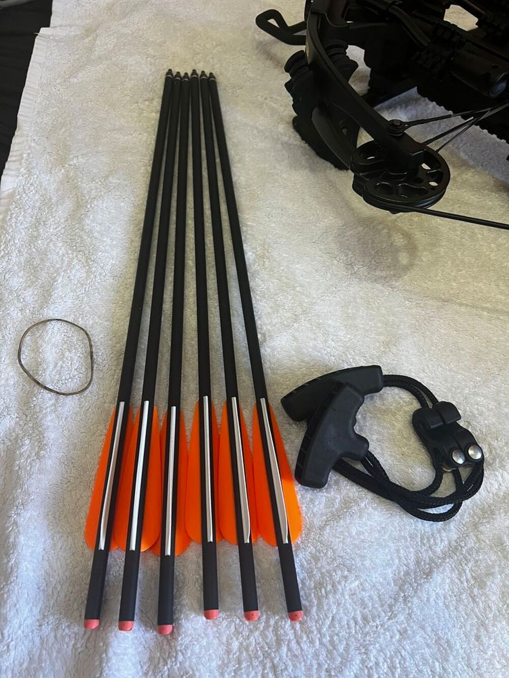 Arbal&egrave;te &agrave; poulies EK Archery Blade 175 lbs - 340 FPS Sports