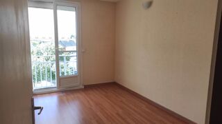  Appartement à louer 3 pièces 63 m²