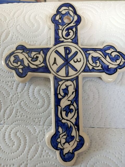 Croix ceramique 250 Paris 15 (75)