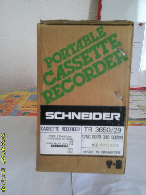 Portable Cassette  Recorder  SCHNEIDER  TR  3650 / 29 10 Nontron (24)
