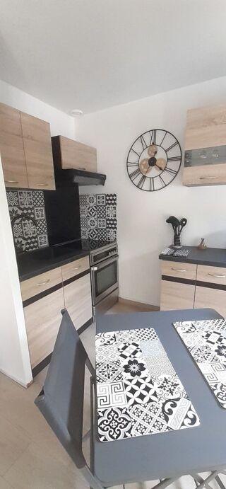  Appartement à louer 2 pièces 30 m²