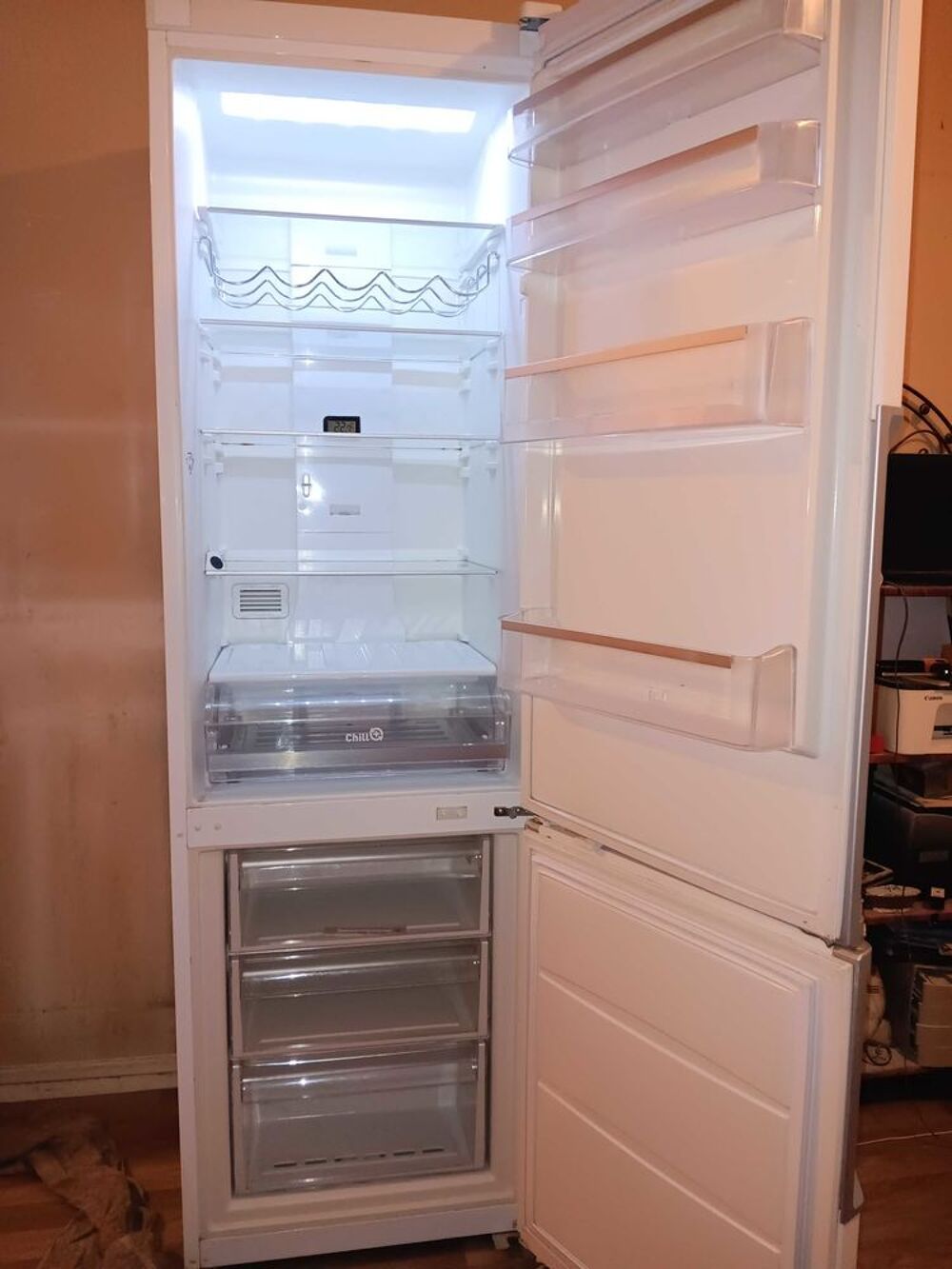 r&eacute;frig&eacute;rateur Combin&eacute; Cong&eacute;lateur Panasonic Class A++ 367/Litres Froid No Froost Enti&egrave;rement Ventil&eacute; Congel 72/Litres Fonction rapide 12kg/24h Electroménager