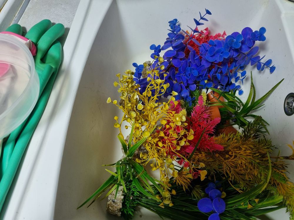 Aquarium Bricolage