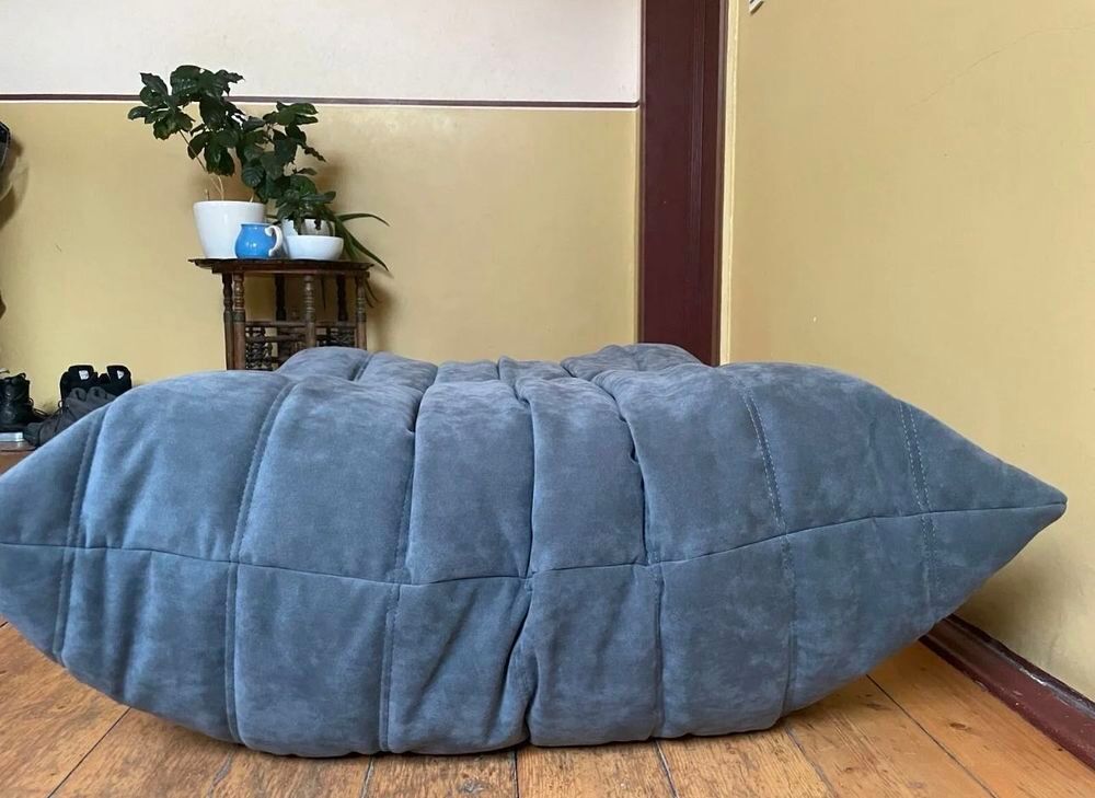 Ligne Roset 2 Togo Canap&eacute; Fauteuil Tabouret Alcantara Couleur Chic Neuf Meubles