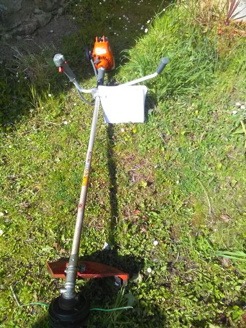 D�broussailleuse 
0 Plougasnou (29)