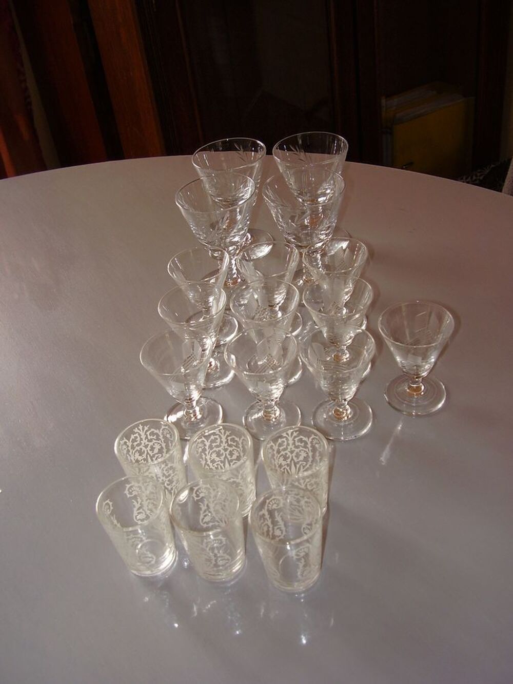 Lot de verres anciens Décoration