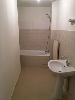  Appartement à louer 3 pièces 47 m²