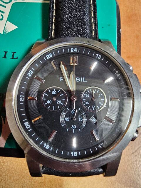 MONTRE HOMME FOSSIL Châtelais (49)