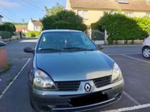 Clio II Clio 1.5 dCi 65 Campus 2005 occasion 02310 Charly