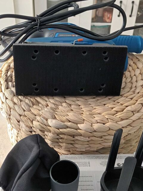 ponceuse vibrante 200w 16 Brignoles (83)