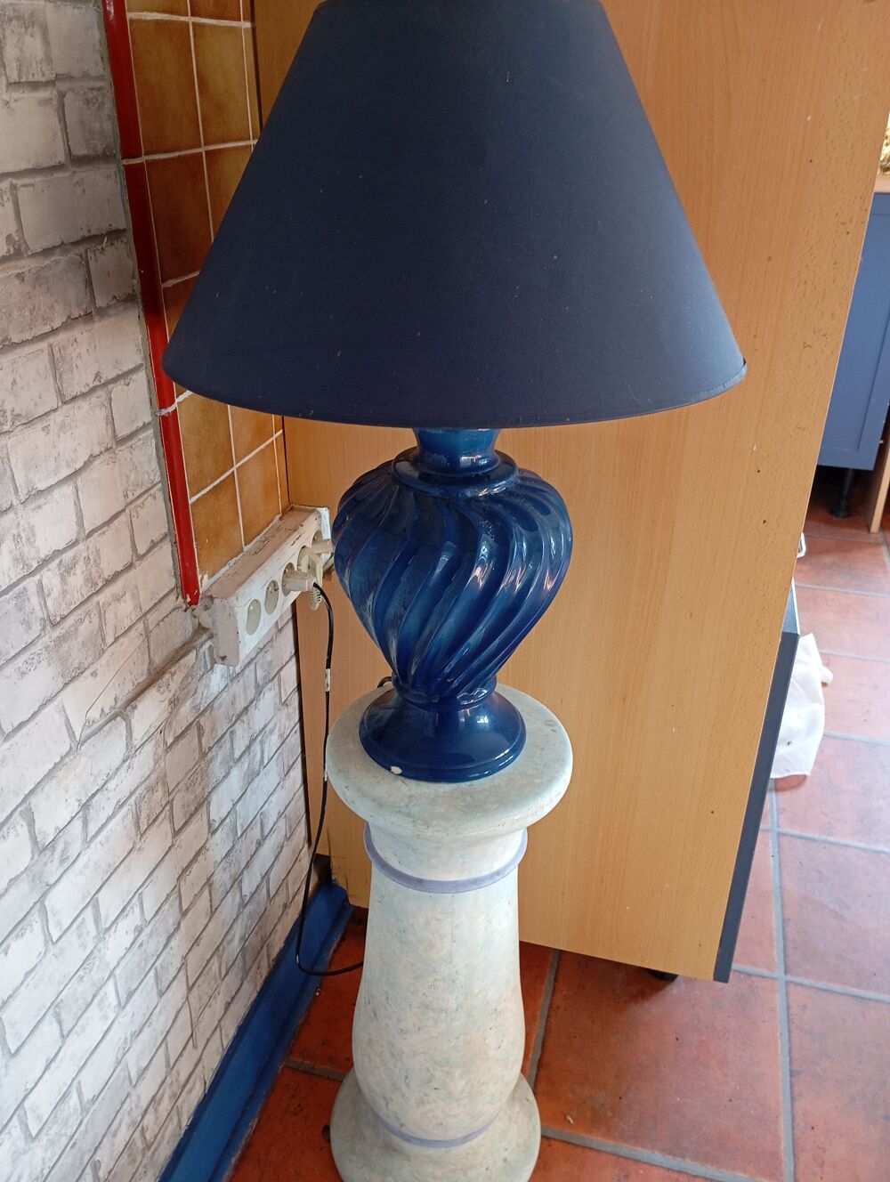 Belle sellette pour entreposer du bois Meubles
