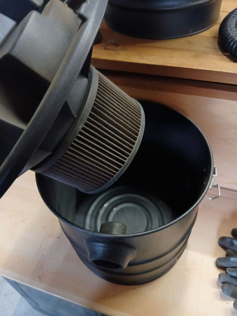 Aspirateurs &agrave; cendres Electrom�nager