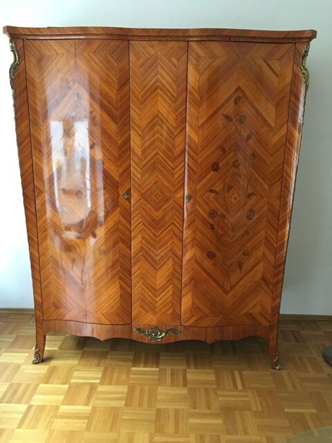 Chambre: Armoire, Coiffeuse, 2 Guridons en Bois de Rose 800 Cannes (06)