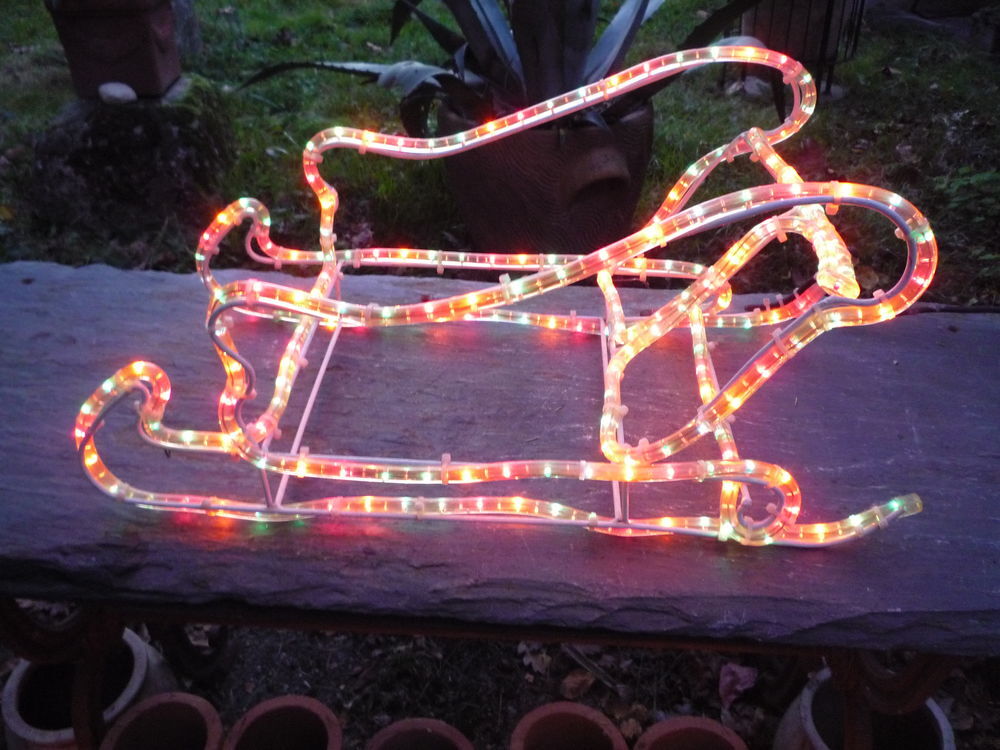 D&eacute;coration No&euml;l/Enseigne Lumineuse Joyeuses f&ecirc;tes/traineau Décoration