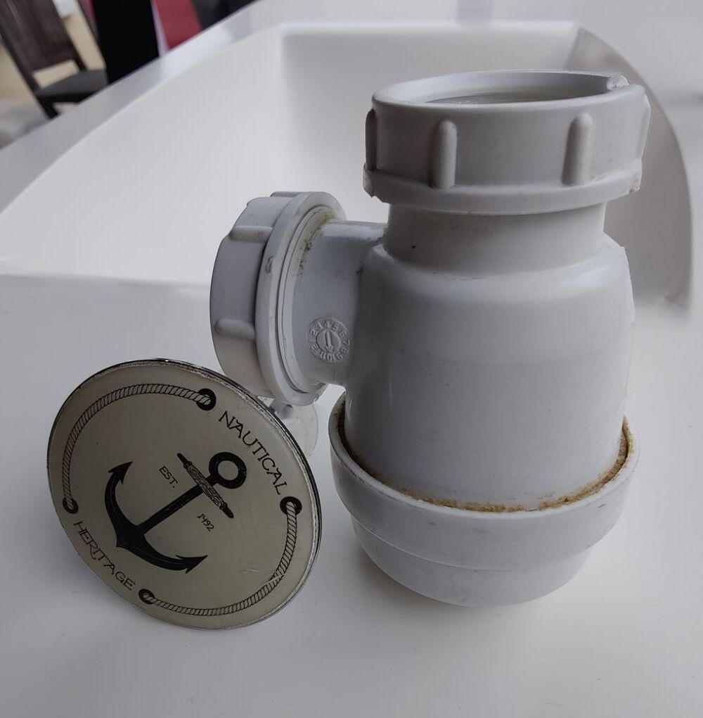 Lavabo SDB mitigeur miroir Meubles