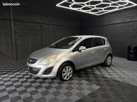 Opel Corsa 1.2 - 85 ch Twinport Essentia 2012 occasion Bruges 33520