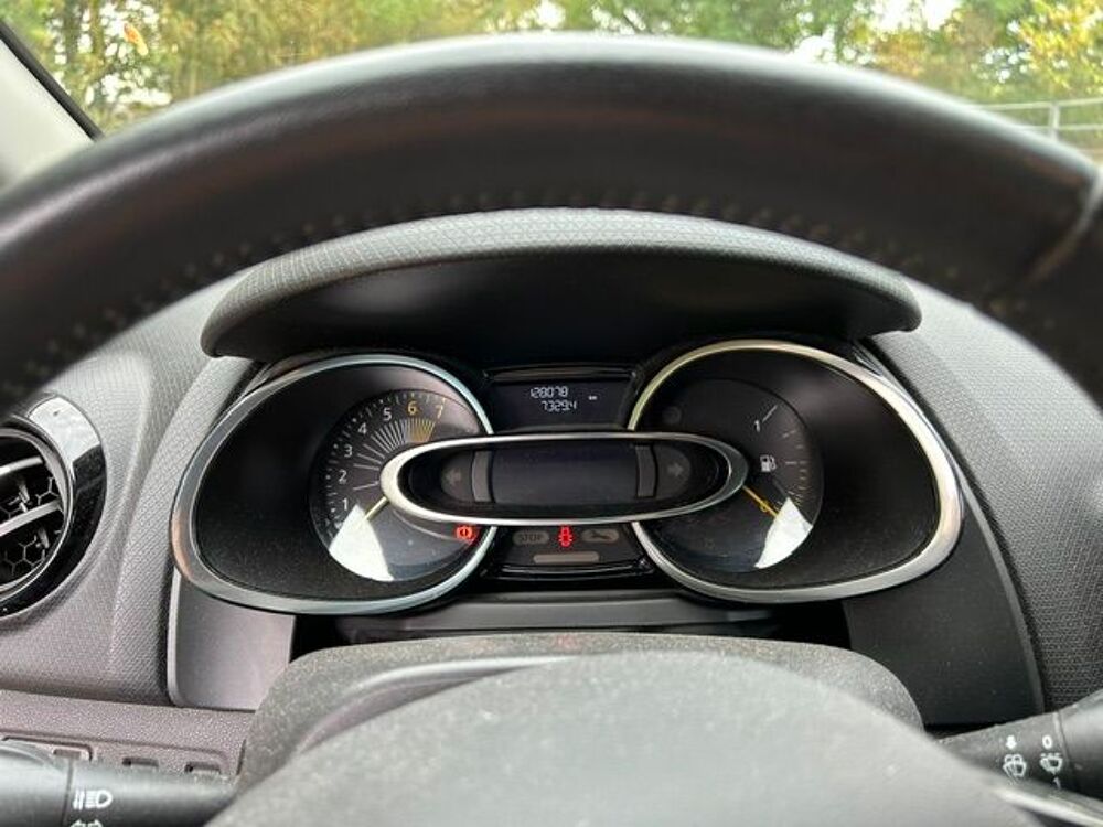 Clio IV Estate Clio Estate IV TCe 90 Energy SL Limited 2016 occasion 57000 Metz