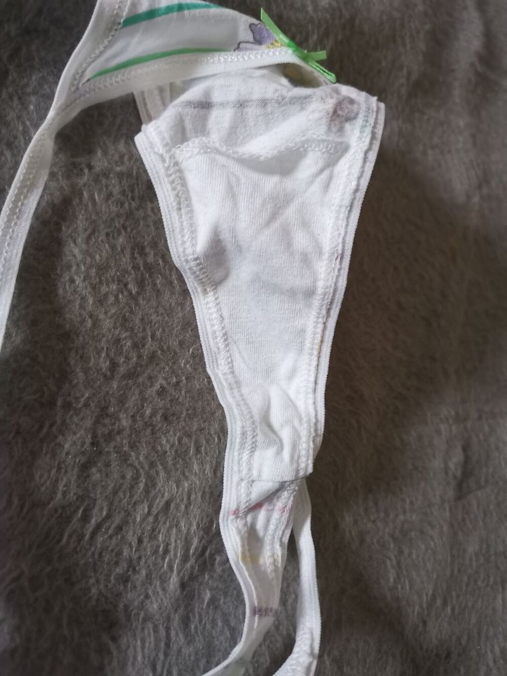 String blanc H Vêtements