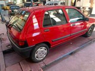 Clio 1.9 D Super Chipie 1998 occasion 44320 Saint-P&egrave;re-en-Retz
