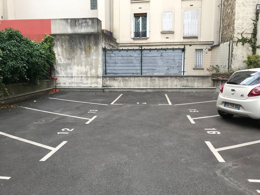 Location Parking/Garage Parking Paris 17