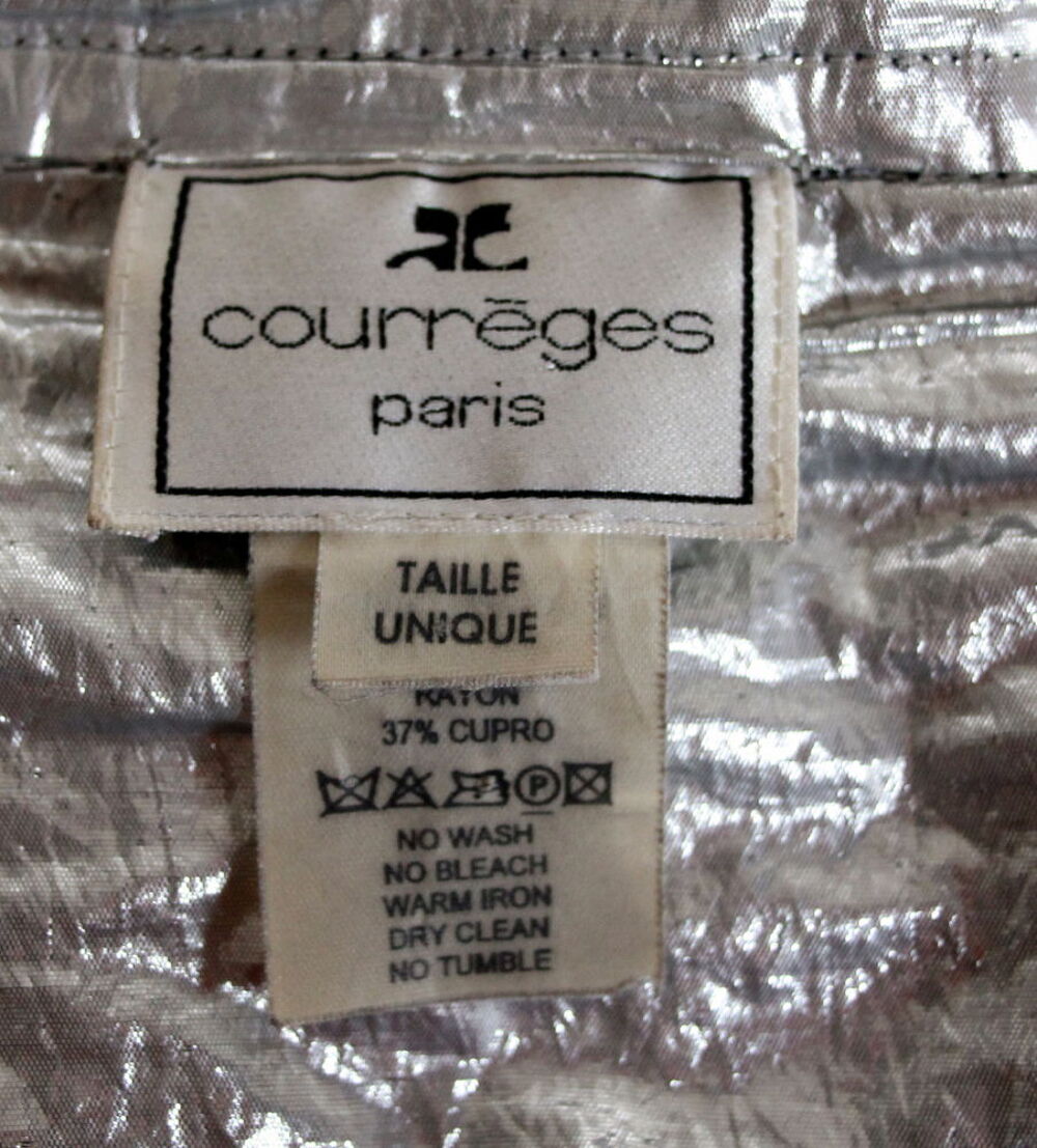 Veste courte capuche r&eacute;versible COURREGES T. Unique Vêtements