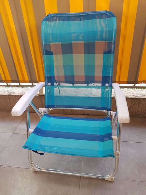 FAUTEUIL DE PLAGE OU JARDIN 20 Juan Les Pins (06)