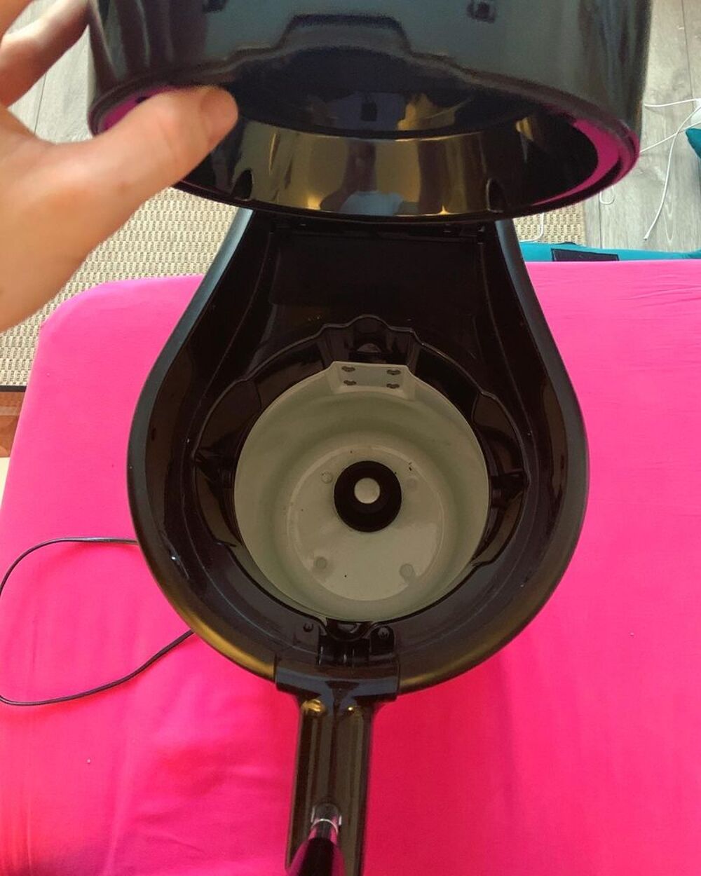 Pompe &agrave; bi&egrave;re Seb BeerTender VB310810 Noir Cuisine