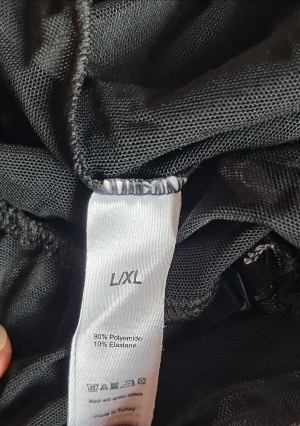 Nuisette Fa&ccedil;on Gu&ecirc;pi&egrave;re taille L/XL Vêtements