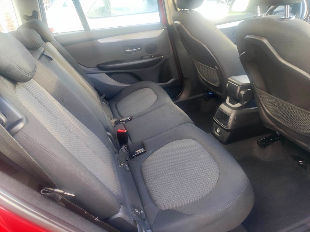 Serie 2 Active Tourer 214d 95 ch Premiere 2015 occasion 78390 Bois-d'Arcy