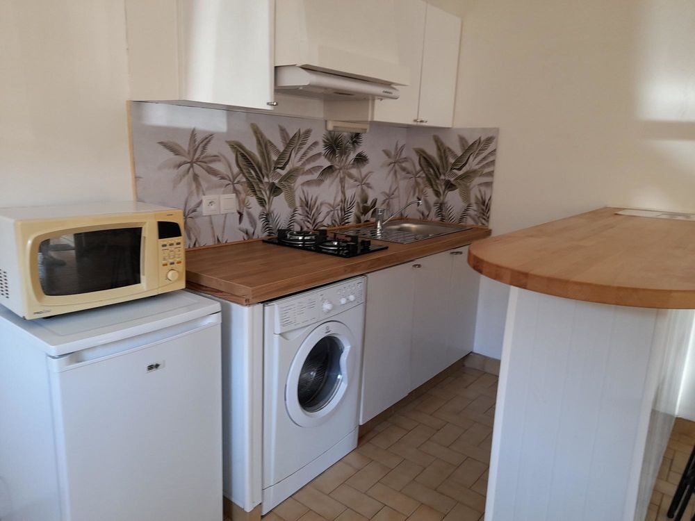 Location Appartement studio meublé Montélimar