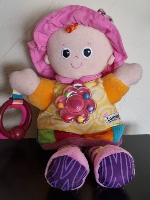 �milie mon amie. Poup�e 10 Oullins (69)